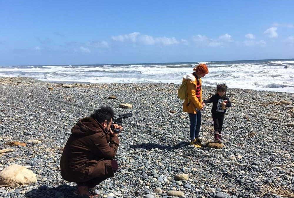 “Extraordinarias”: el documental que busca mostrar por primera vez la realidad de las mujeres autistas en Chile
